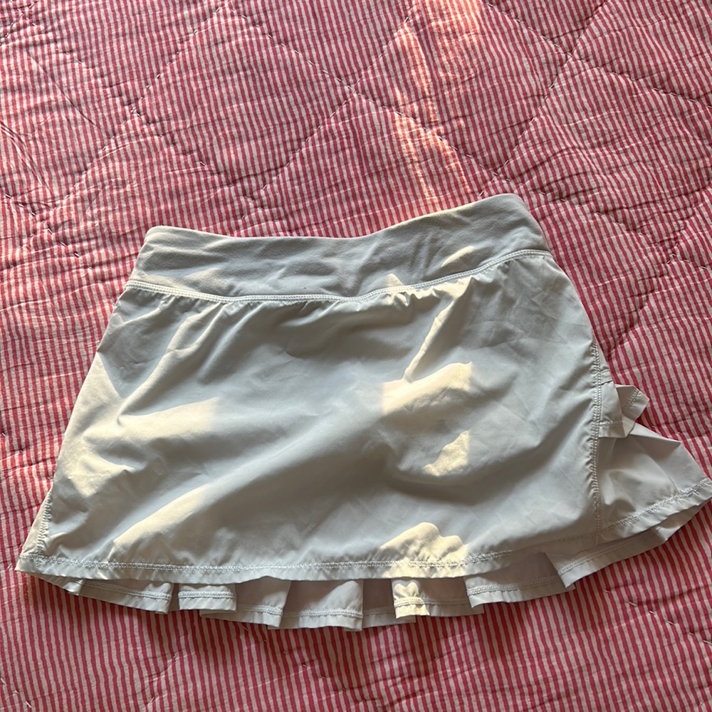 ivivva white skirt